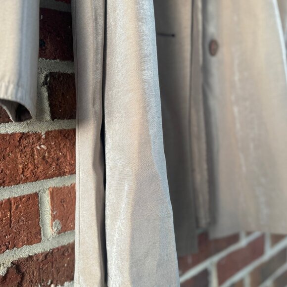 Vintage Petite Sophisticate Taupe Trench Coat P - Picture 8 of 10